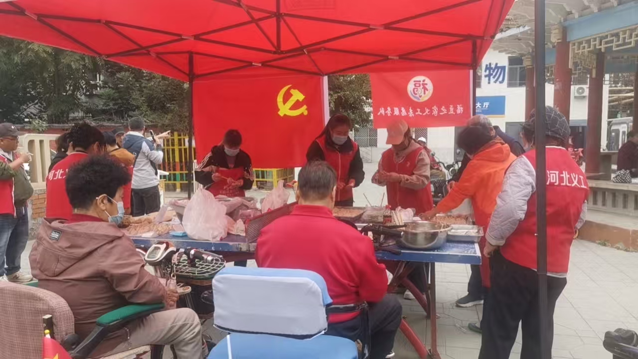 福豆之家志愿服务队 社区敬老爱心包饺子公益活动圆满举行
